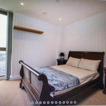 Luxurious Serviced Apartment In Croydon Eksteriør bilde