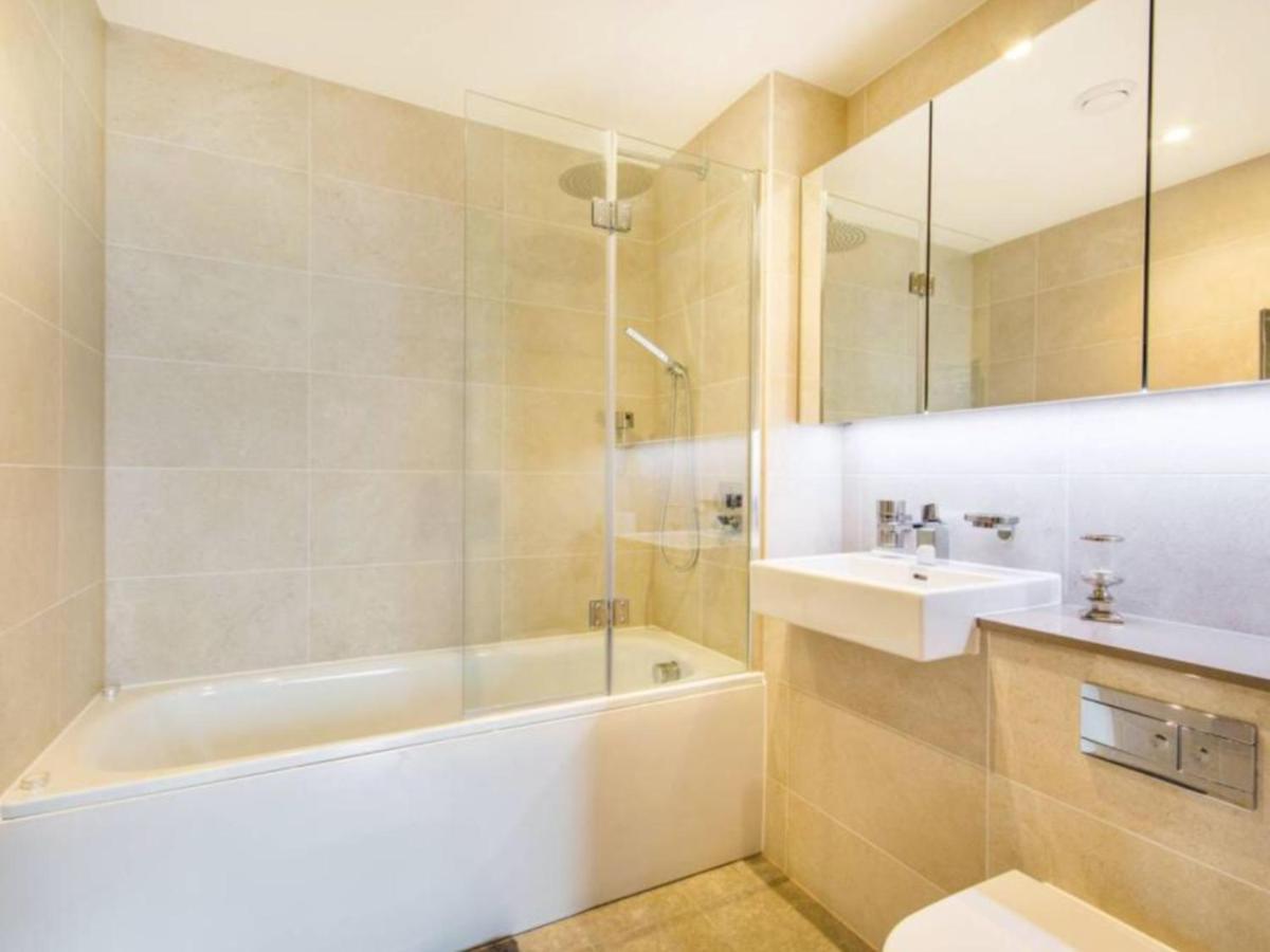 Luxurious Serviced Apartment In Croydon Eksteriør bilde